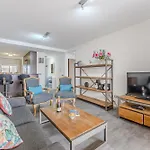 Horno Cl Apartament Playa Paraiso (Tenerife)